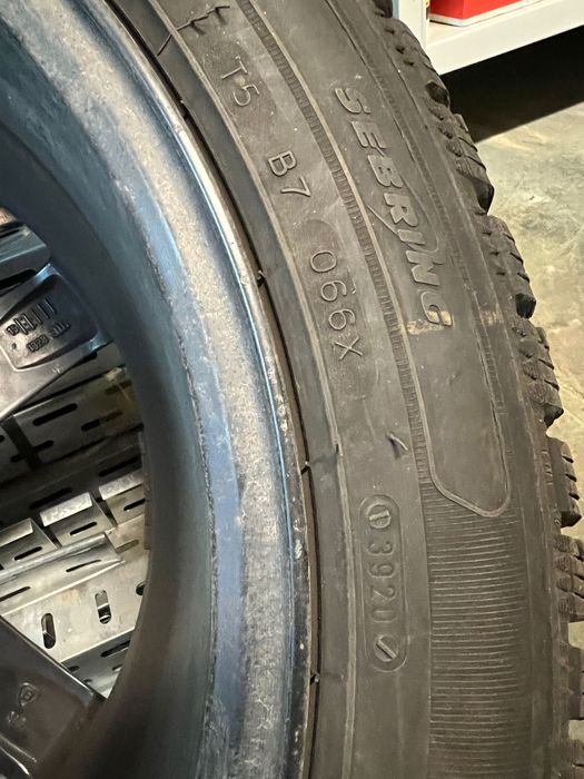 Jante RONAL 18 + 4 cauciucuri iarna - stare excelenta