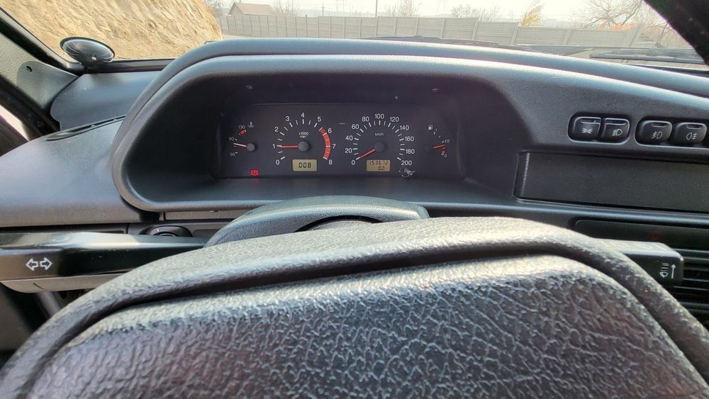 продается ваз 2115