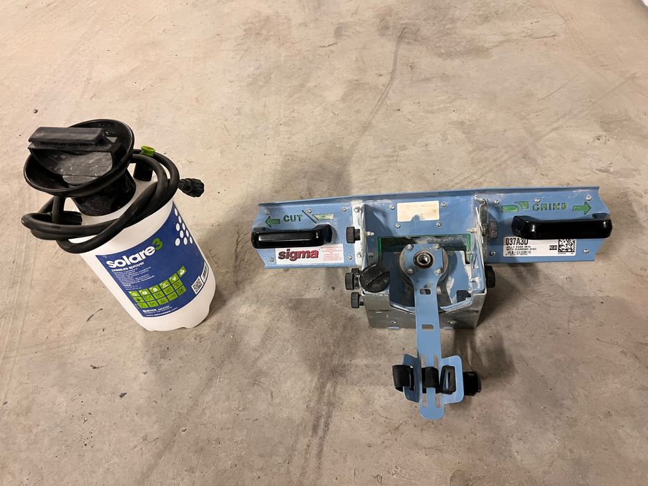 Система за ъглово рязане на плочки и камък