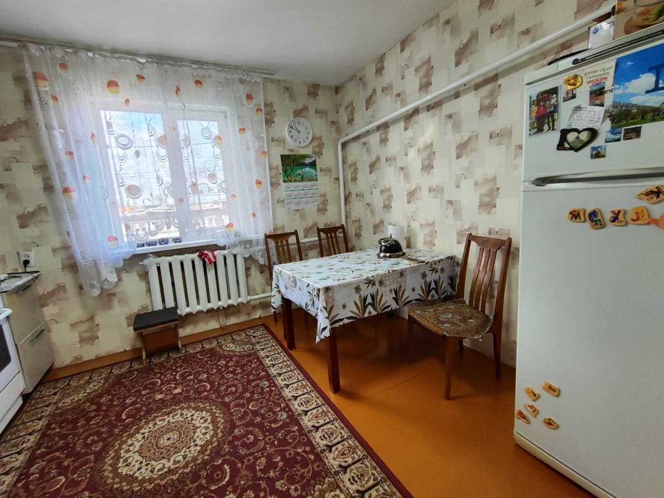 4 комнатный дом, в Рабочем поселке.