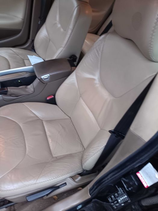 Волво Хц70 2.4д5 185 автомат на части 06г