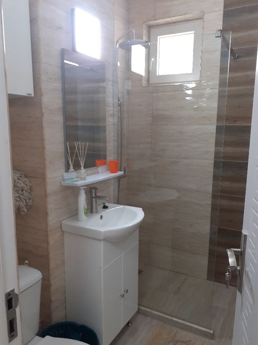 Apartament de închiriat
