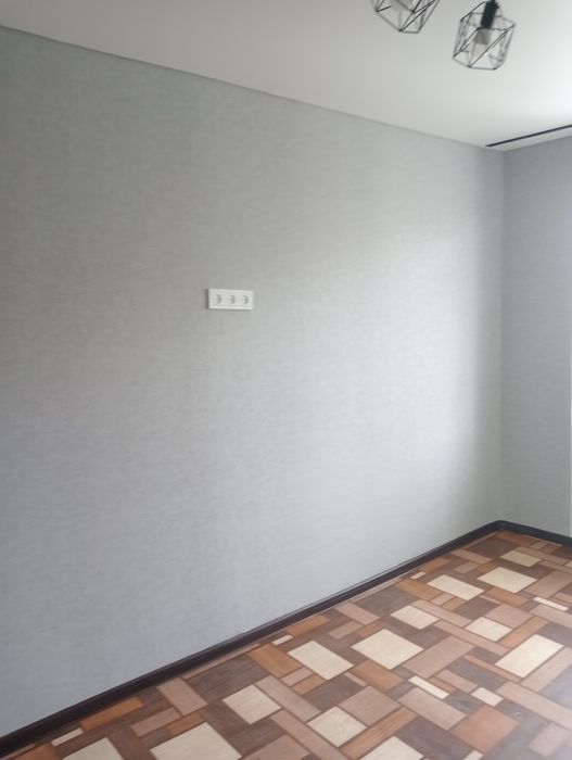 Поклейка обоев любого типа