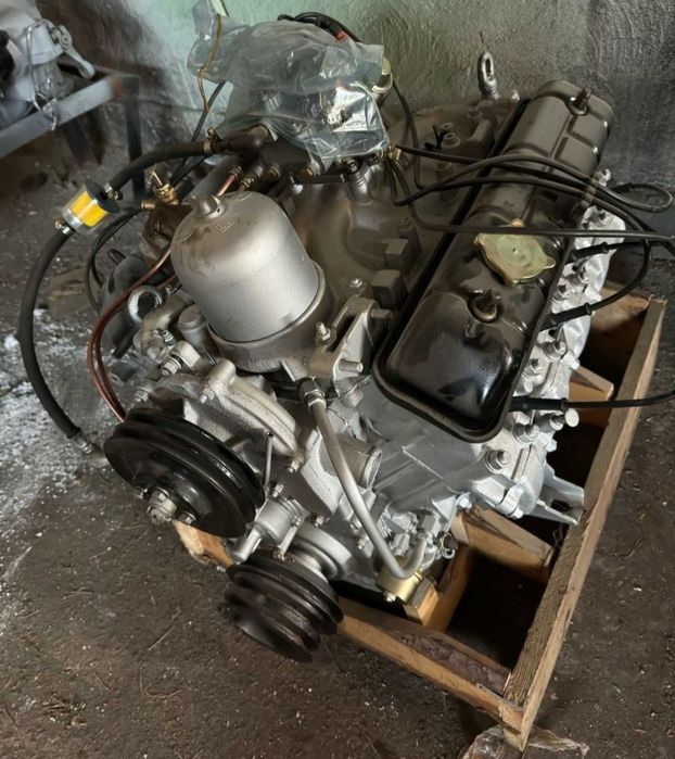 Матор Газ 53   Зил 130