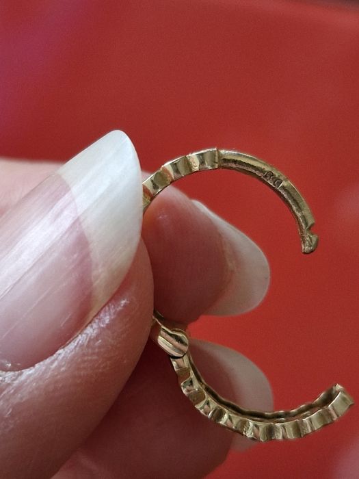 Златни дамски обеци с цирконий 14К