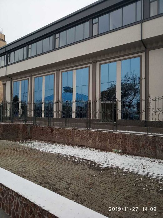 Сдаётся здание под университет или под учебный центр на площади Хадра