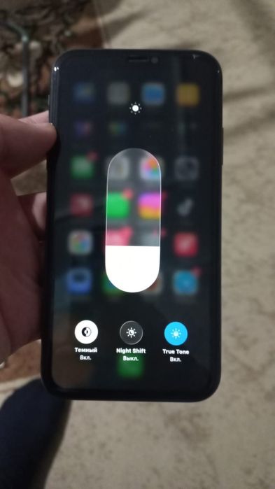 Айфон 11 хорошо работает