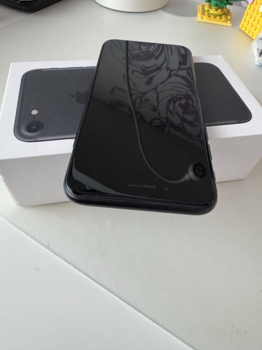 Iphone 7 Black в отлично състояние