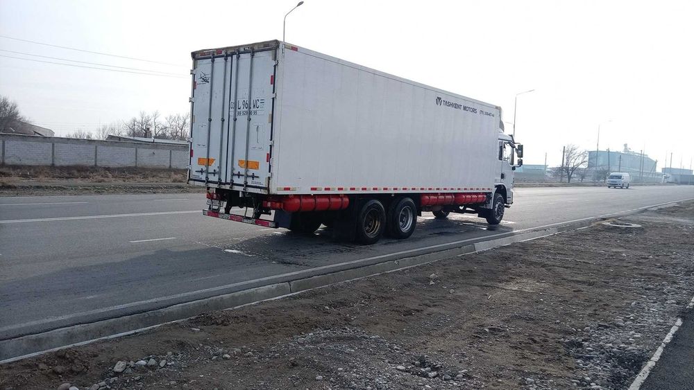 Shackman Furgon Truck 160.000km probeg