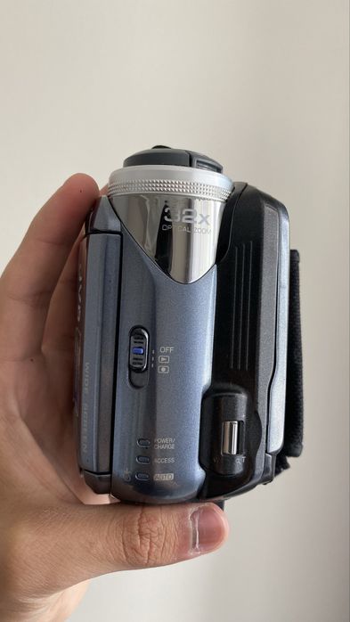 Видеокамера JVC Everio HDD 30GB