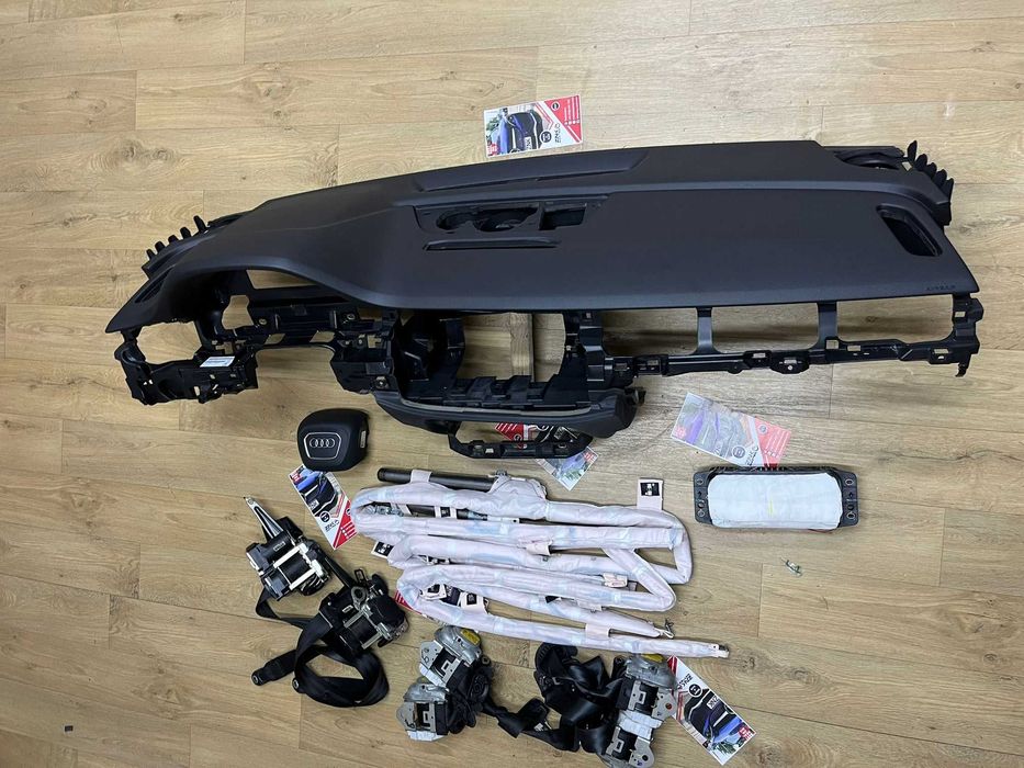 Audi Q7 4M - plansa bord - kit airbag volan pasager cortine - centuri