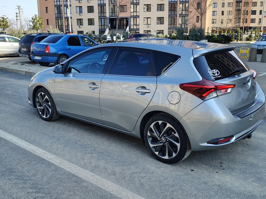 Toyota Auris Hibrid