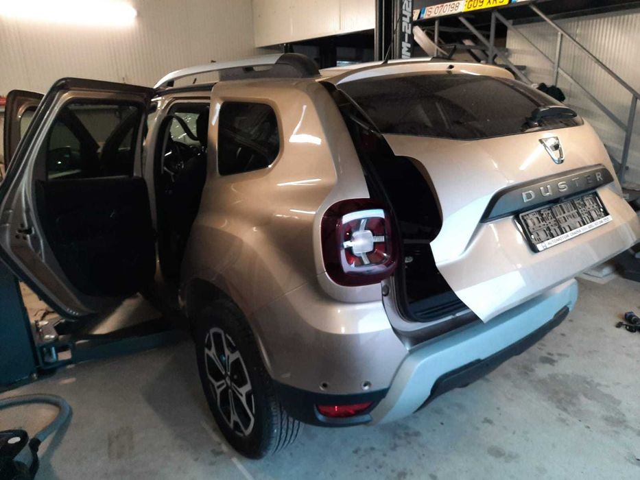 PIESE  Duster 2011 2015 2019 , benzin/diesel  caroserie INTERIOR