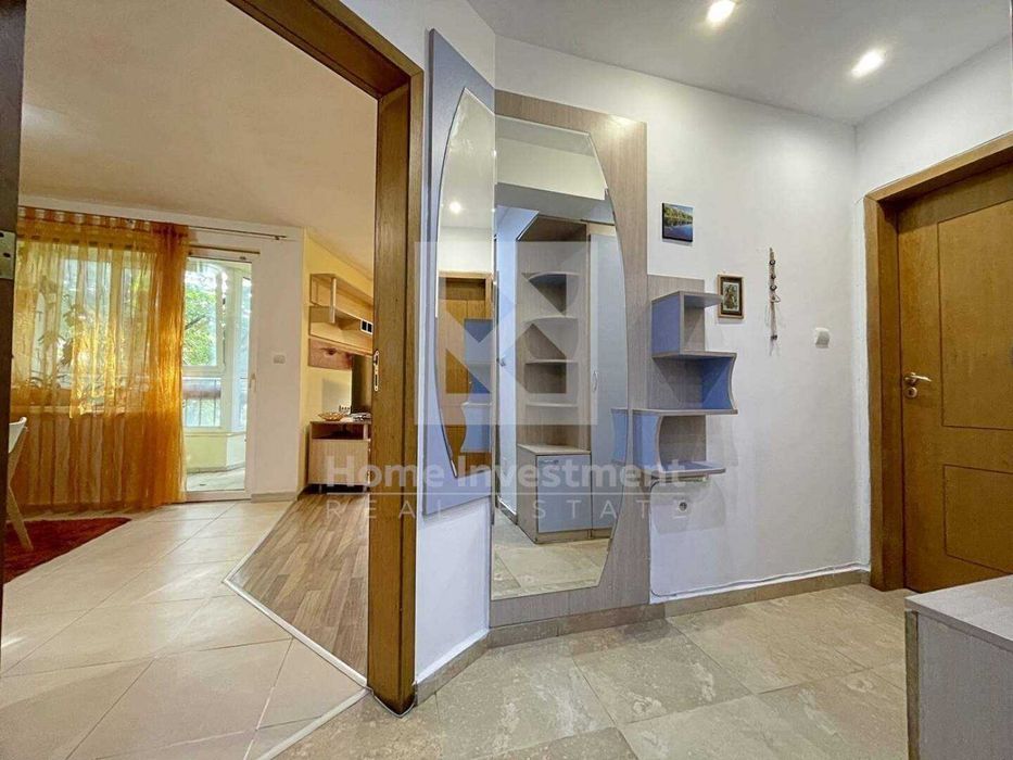 Продава се Четиристаен апартамент в Варна, Зимно кино Тракия - 137 кв.м за 1971 €/кв.м - Снимка #10