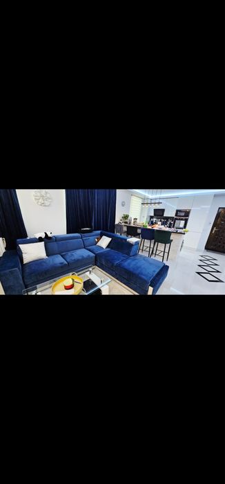 Vand apartament  1 minut de vivo