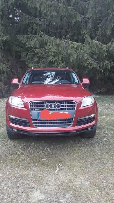 Vând Audi Q7 in stare buna de functionare