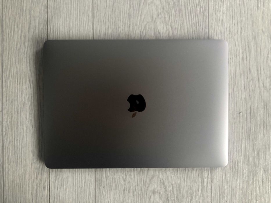 MacBook Air M1 (16GB / 256GB) sotiladi
