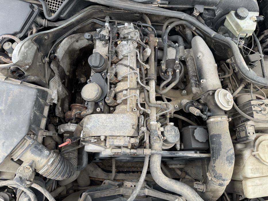 Mercedes w210 e220cdi 125hp AT 1999г На Части