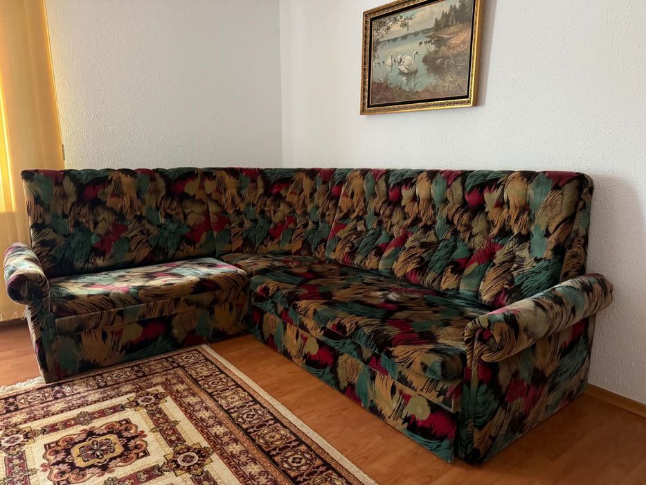 Vând colțar extensibil