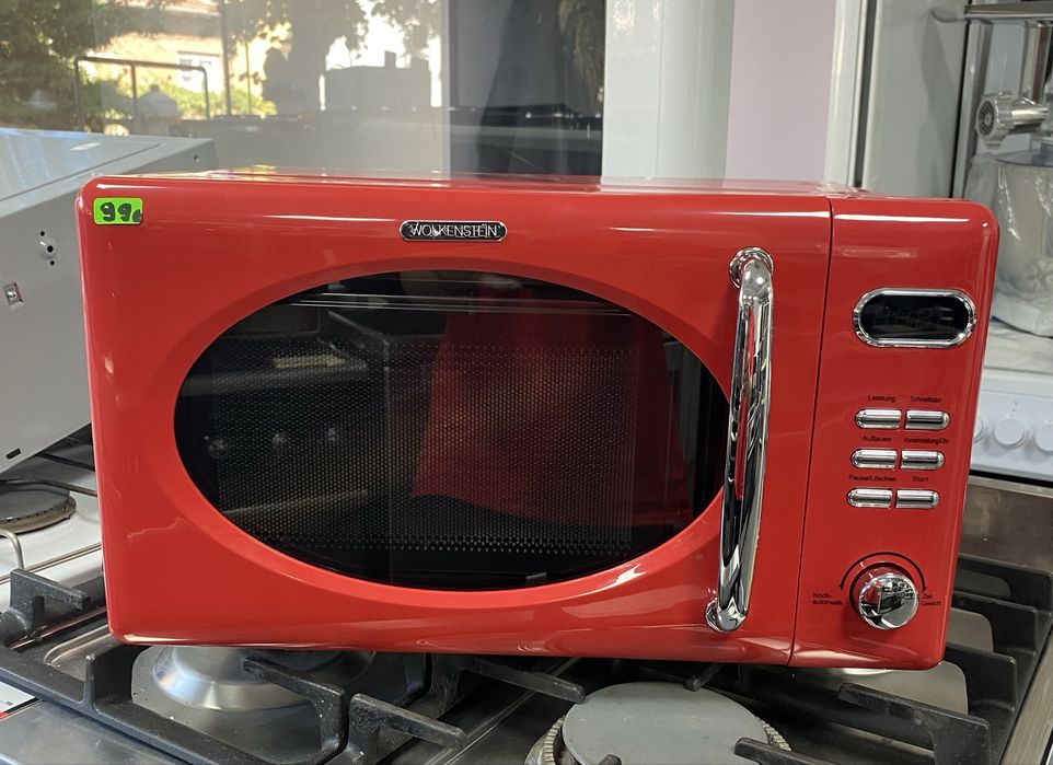 Свободностояща микровълнова фурна Wolkenstein Retro WMW720