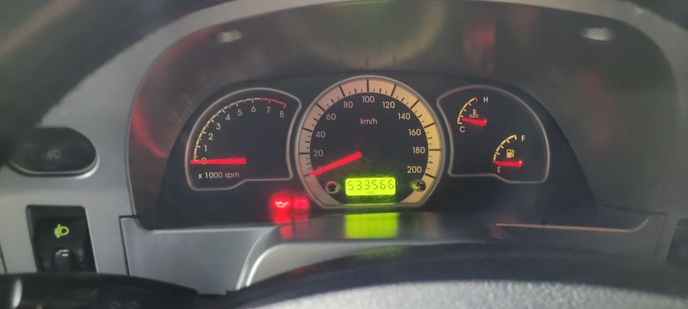 Прадаётся Нексия 2 гибрит 2012 год