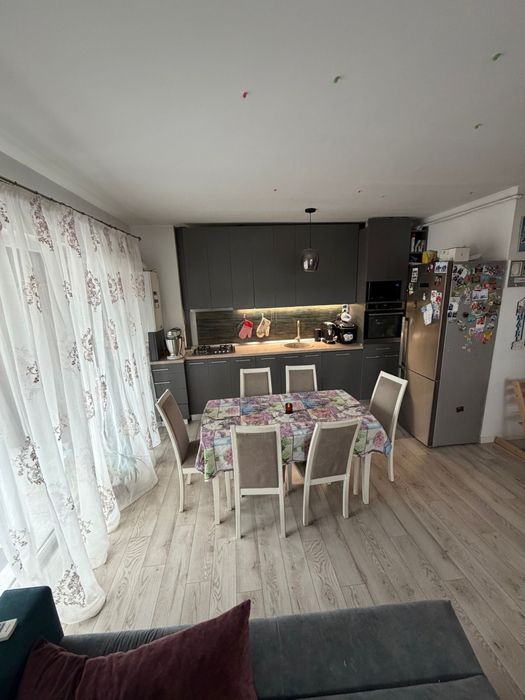 VAND Apartament 2 camere 53 mp, balcon 32 mp, complet mobilat si parcare subterana, str Oasului, Cluj-Napoca