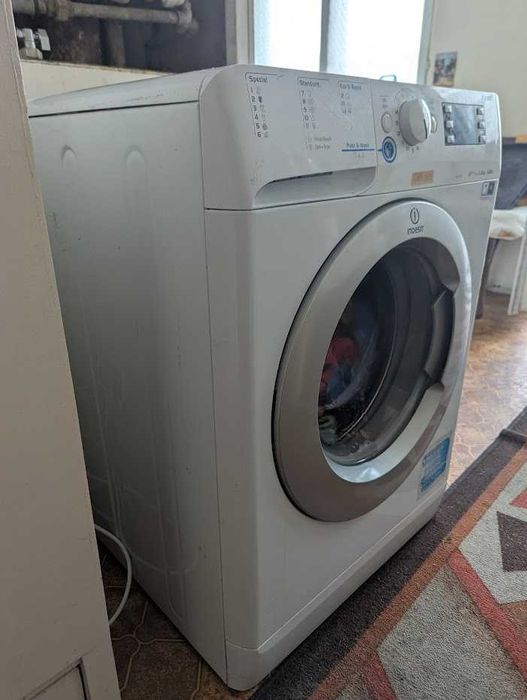 Пералня Варна Indesit цена - пералня 2025