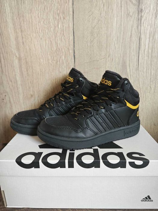 Детски маратонки Adidas Hoops 3.0 Mid Winter - номер 31.5
