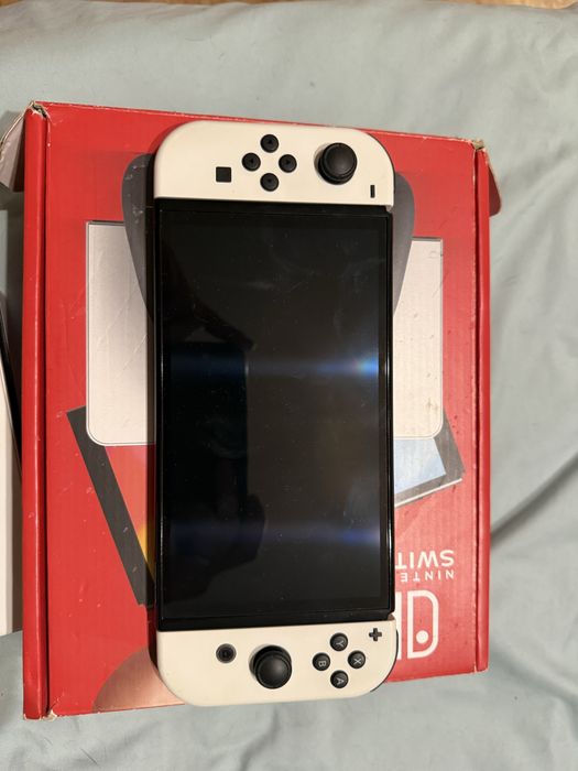 Nintendo Switch OLED 64gb
