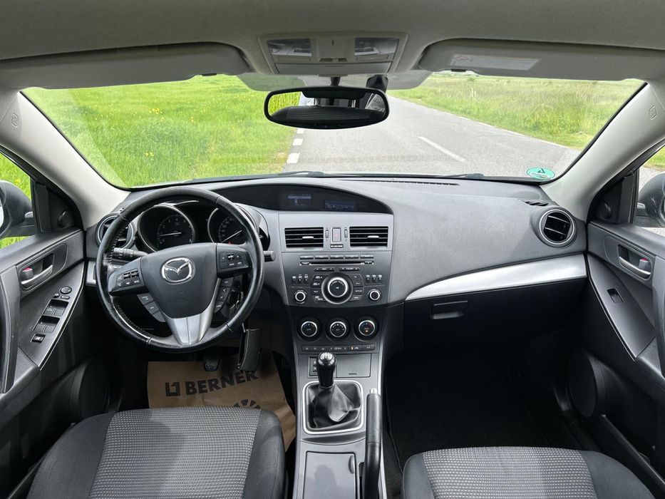 Vand Mazda 3 2012