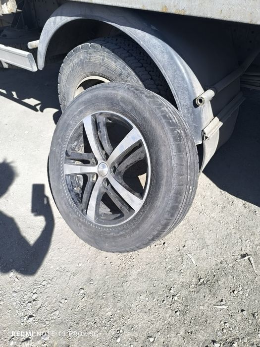 Шины летние 225/65/17