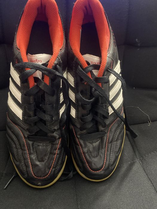 Papuci fotball adidas 11pro