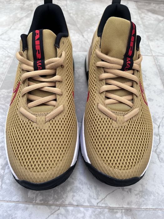 Nike Air Max  Alpha trainer 6