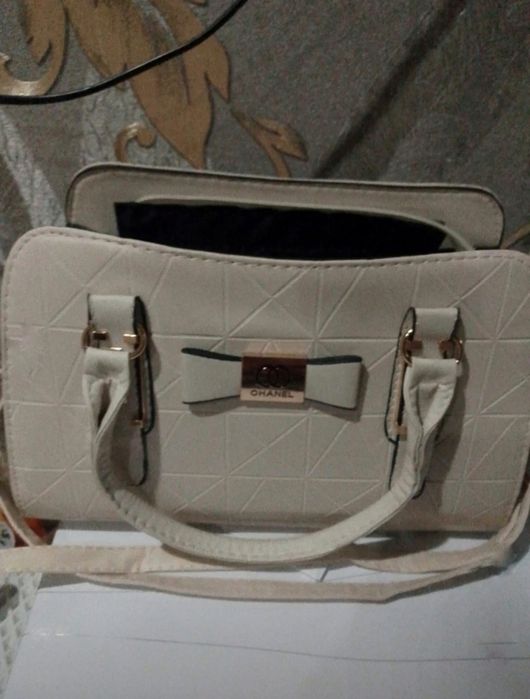 Продам сумку ( в хорошем состоянии )