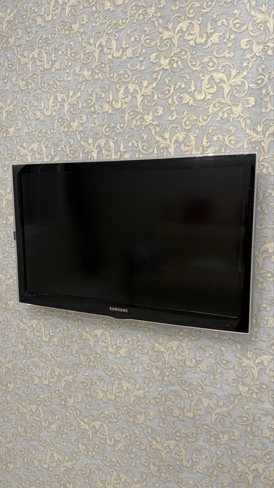 Продам телевизор