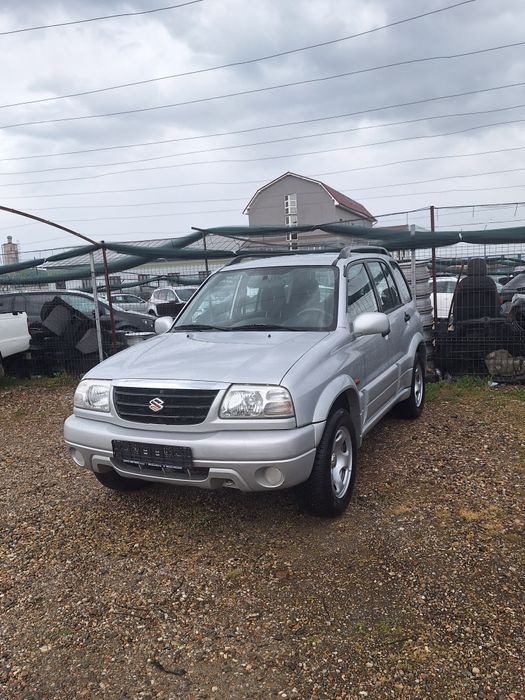 Suzuki grand vitara 2.0 benzina 4x4 mic mare an 2006( nu jimny  samurai  vitara)