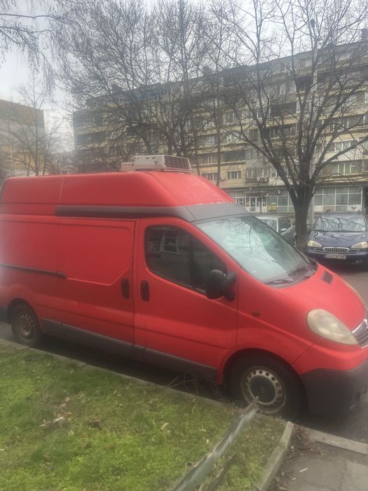 Микробус Опел Виваро