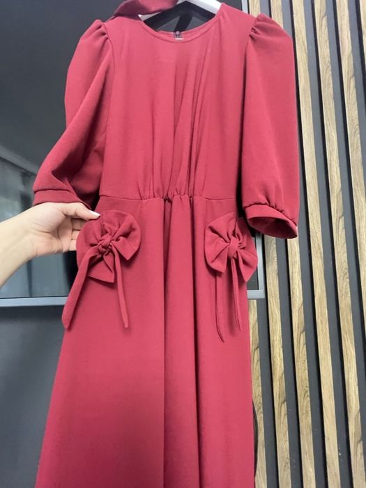 Rochie roșie eleganta