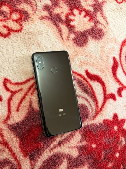 Продам redmi mi 8