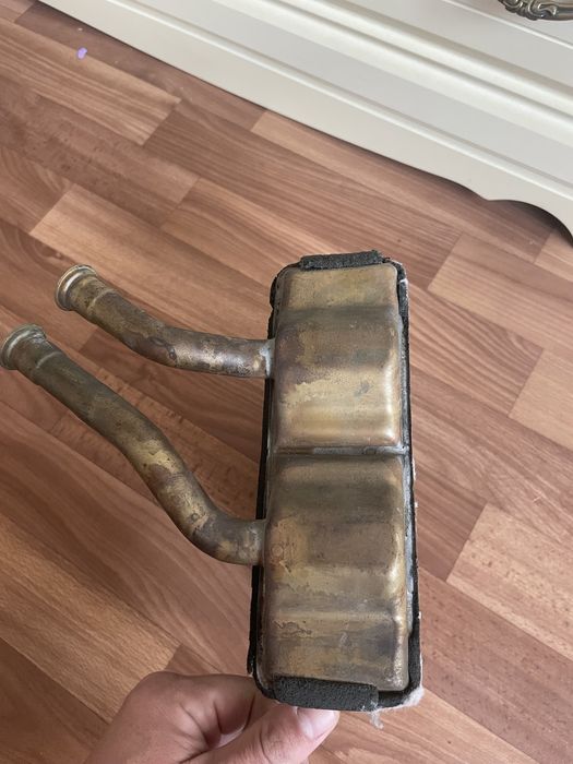 Радиатор печки карина Е