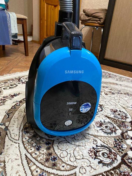 Пылесос Samsung в хорошем состоянии