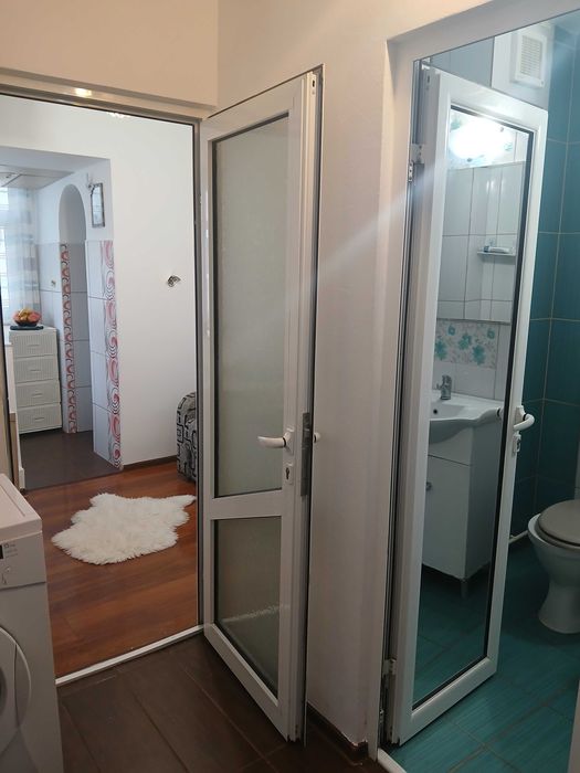 Vând apartament în bloc linistit