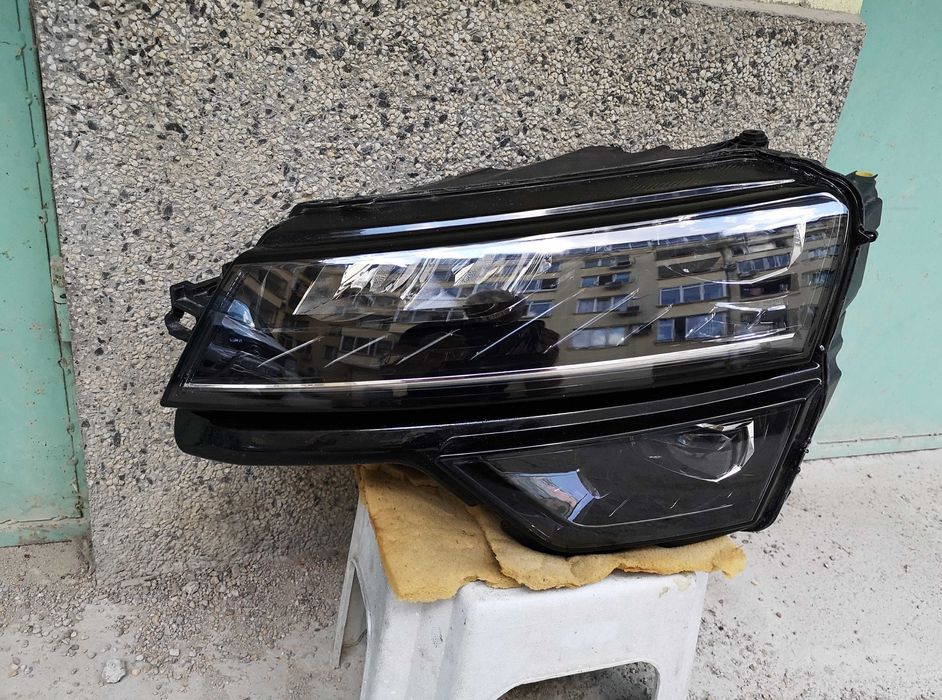 Оригинален фар Шкода Карок Skoda Karoq Full Led