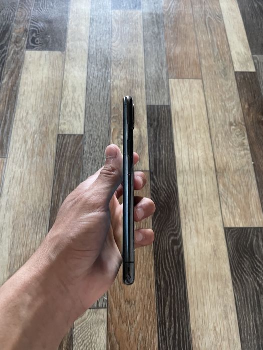 iPhone Xs Max Sotiladi