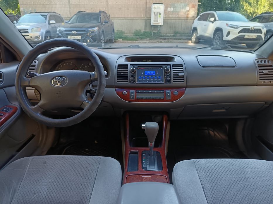 Toyota Camry  30