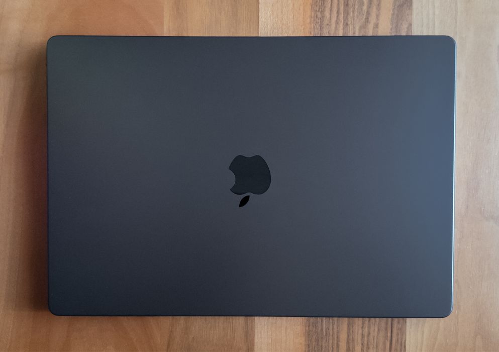 MacBook Pro 16, M4 Pro, 24GB/512GB, Space Black