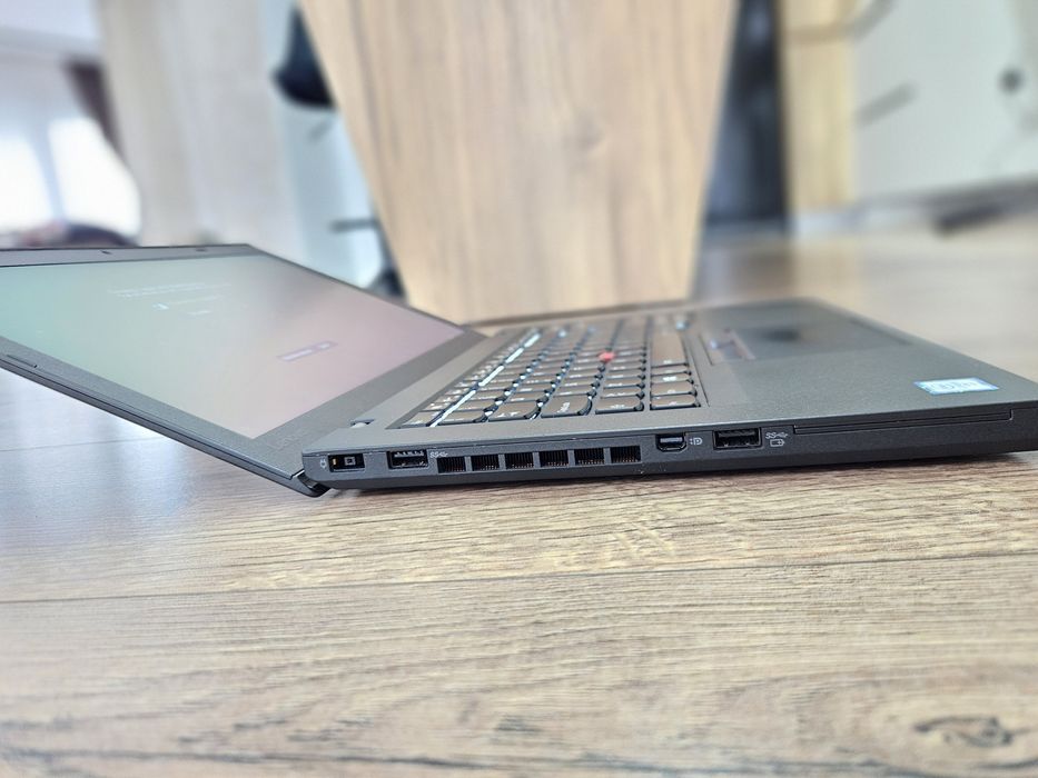 Laptop Lenovo T460 Intel i5 6th 8GB DDR3, SSD 256Gb 14", 2 baterii SIM