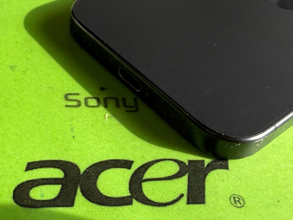 iPhone 15 Pro ESIM 128gb 94% батерия