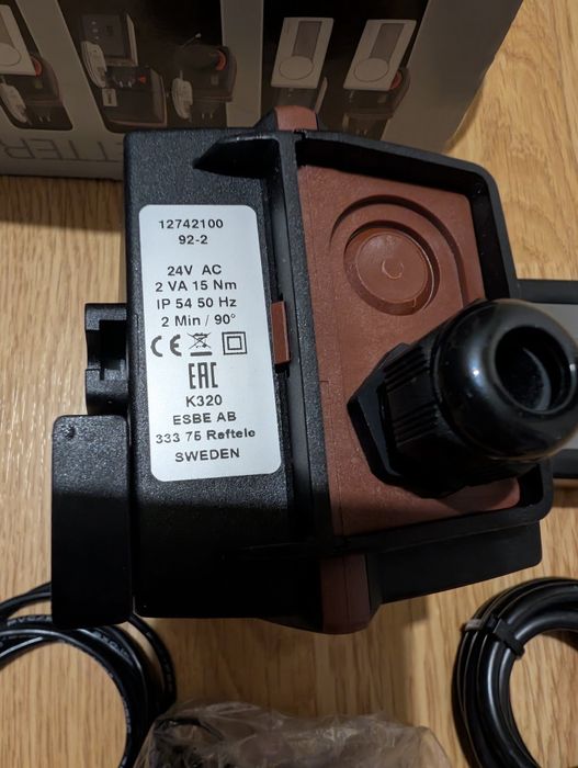 Regulator/Controler Temperatură ESBE CRA121 (230V, 15Nm) - NOU