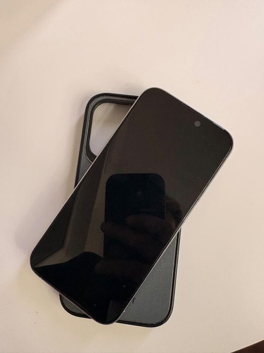 Vand iphone 15 Pro impecabil